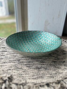✨Houndstooth Decorative Bowl with Teal/Turquoise & Silver Glass✨
